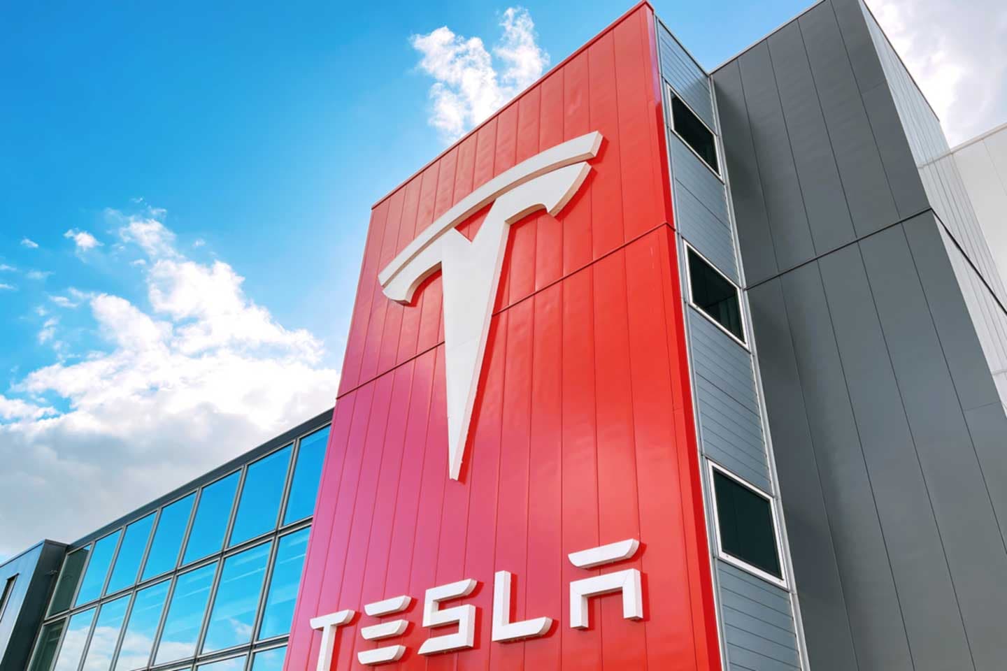 美股小學堂：Tesla 業務介紹